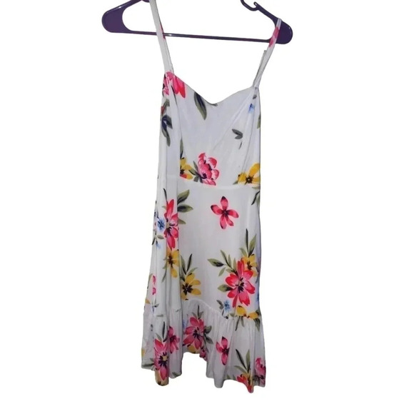 Old Navy Floral Sundress - Picture 1 of 3